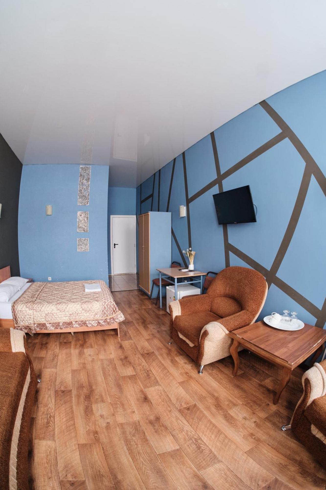 סמיי Hotel Europa מראה חיצוני תמונה