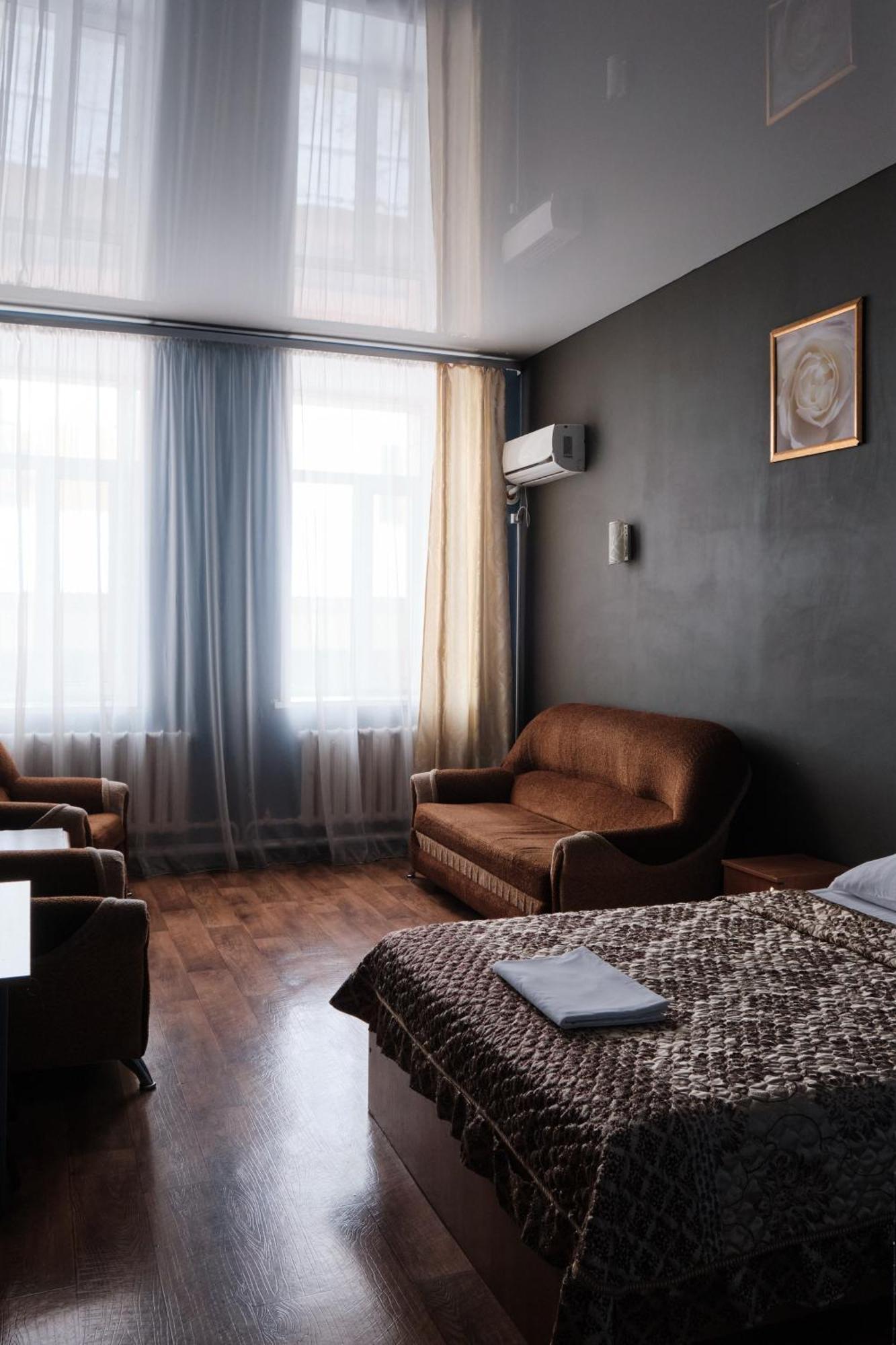 סמיי Hotel Europa מראה חיצוני תמונה